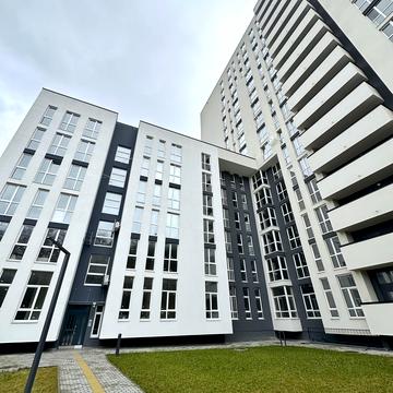 Володимира Великого вул. (Артема), 10