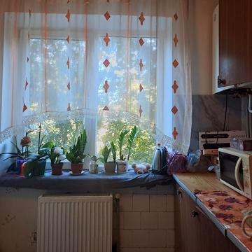 Сергія Корольова вул., 6