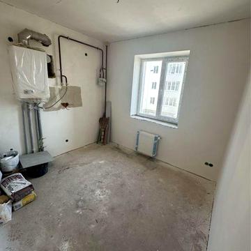 Акційна пропозиція з газом! Квартира з частковим ремонтом!