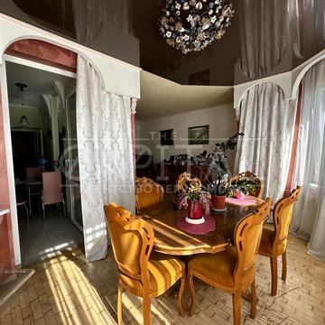 Юрія Іллєнка вул. (Мельникова), 83д