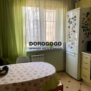 Академіка Корольова просп., 12