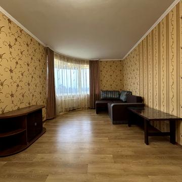 Верховинна вул., 37