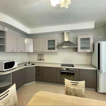 Оренда 2 кім квартири Голосіївська 13б Генератор