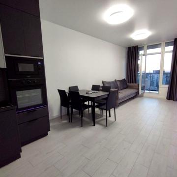 Генуезька вул., 3б