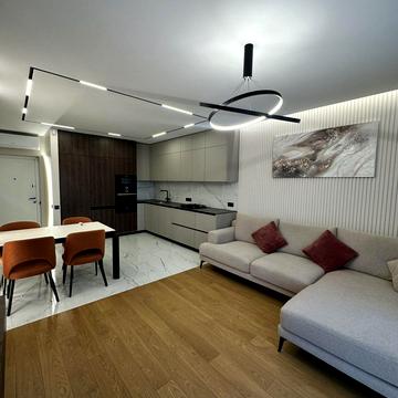 Пасічна вул., 84а