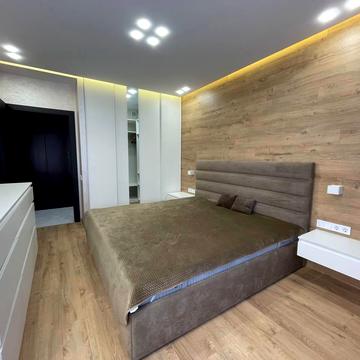 Юнацька вул., 17