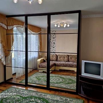 Тепленька квартира 2х км , власника у центрі Дрогобича р-н Ри