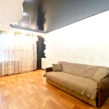 Сдам!3 комнтаты!Центр !!!15 минут!