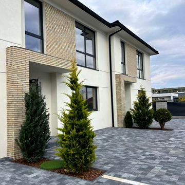 Продаж котеджу у Ближньому Минаї