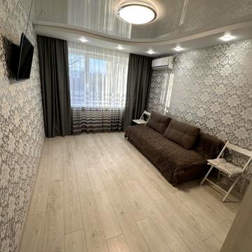 Максима Залізняка, 18