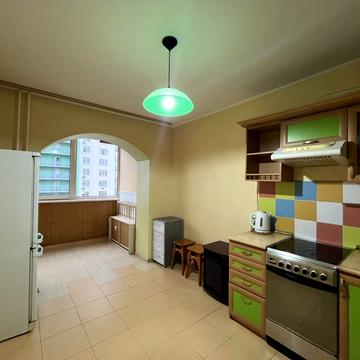 Якуба Коласа вул., 2