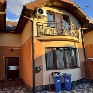 Оренда будинка (Таунхаус), Набережна