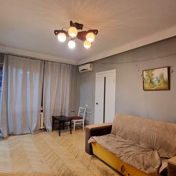 Марії Приймаченко бульв. (Академіка Ліхачова), 8