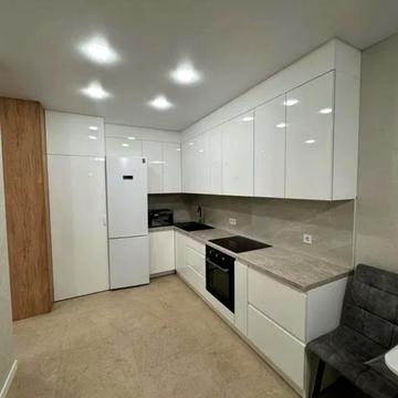 Космічна вул., 5