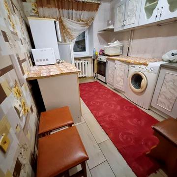 Здам 2 кімнатну квартиру по кільцю.