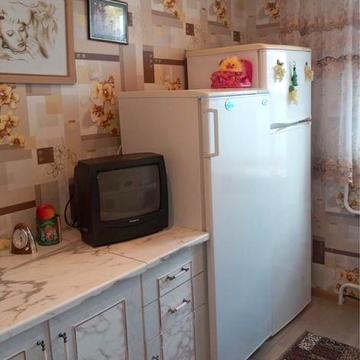 Здам 2 кімнатну квартиру по кільцю.