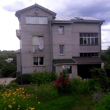 Продам 3х поверховий будинок в с,Березівка Харківський район,