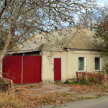 В продаже дом Корабельный р-н!!! Скважина!! Рядом лес! Участок 11 сот.