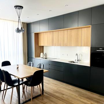 Предславинська вул., 53