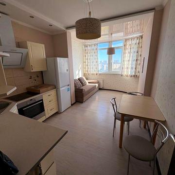 Сдам довгостроково 1-но кімн.квартиру 50кв.м., Дім з генерат, 8000грн