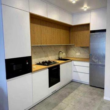 Карла Мікльоша вул., 20