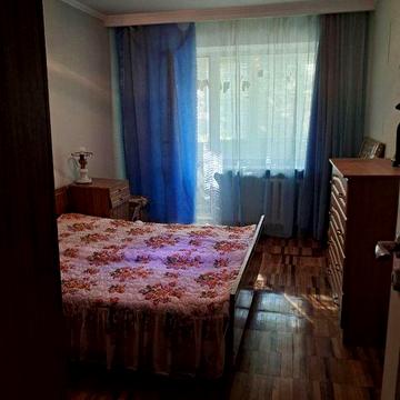 Продам 3-кімнатну квартиру Піски