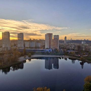 Продаж видової квартири Березняки Тичини Павла 20а  без %