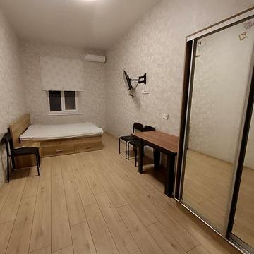 Сдам однокомнатную квартиру в Центре. Ул. Бунина.