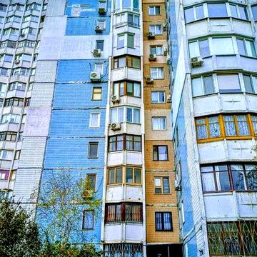 Простора 4-кімнатна квартира на Таїрова, вул. Академіка Корольова