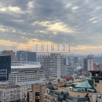 Круглоуніверситетська вул., 3-5