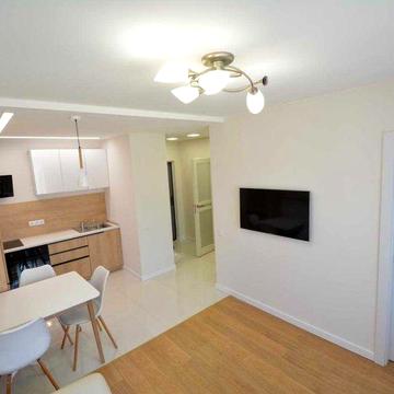 2 кім, Бориса Гмирі 12Б, 40 м2 , 25/25  эт