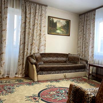 Василя Касіяна вул., 2-А