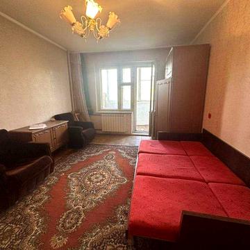Продаж 1к квартири вул. Ірпінська , 72