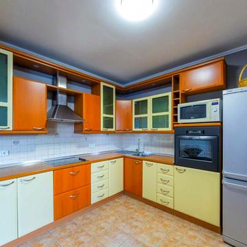 Оренда 3 кім Кошиця 7а, Ревуцького, Дарницький район,метро Харківська!