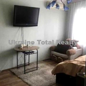 Лісовий масив! 1к квартира біля метро! Вул. Левицького (Курчатова) 20