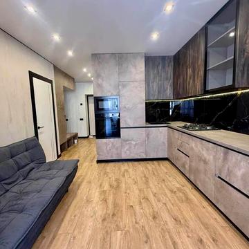 Сімейна вул., 6