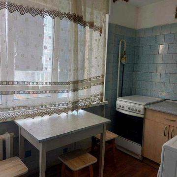 Метро! Цегляний будинок! Вул. Провіантська, 17! Роздільна 2к! Вигідно!