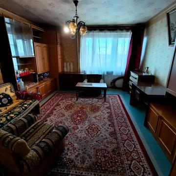 Семафорна вул., 40