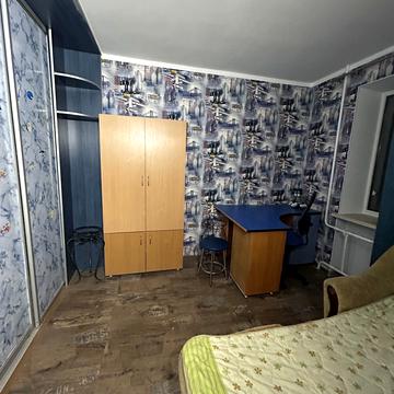 Академіка Заболотного вул., 26