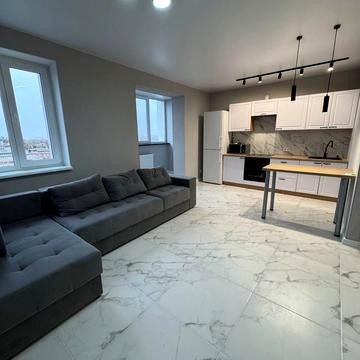 Миру вул., 61