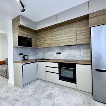 Володимира Івасюка просп. (Героїв Сталінграду), 2-Д