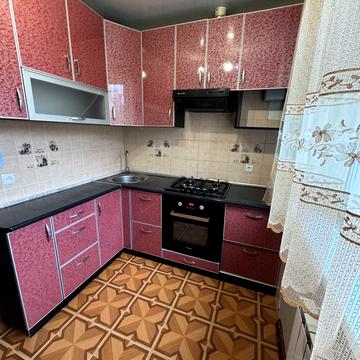 Соборності України вул. (Дружби Народів), 215