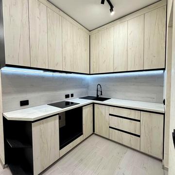 Володимира Кубійовича вул., 14