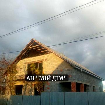 Продається будинок недобудований