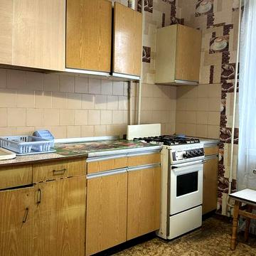 1 кімнатна квартира Цум оренда