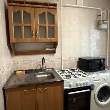 Петра Калнишевського просп. (Косіора), 61