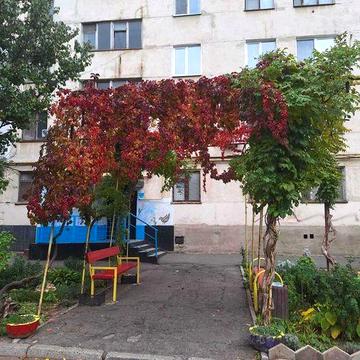 Трикімнатна квартира на Таїрова напроти ринка "Південний".