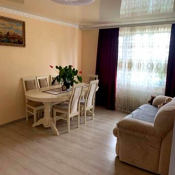 Квартира 3-х кім 50 000$ Гусятин центр євроремонт 2 пов/5 поверхівки