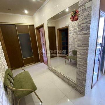 Продаж 2 кім. квартири Центр.