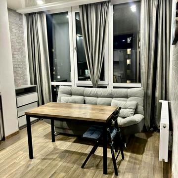 Полковника Гуляєва просп. (Маршала Жукова), 111